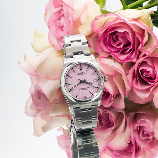 Rolex Oyster Perpetual 126000 Image 5